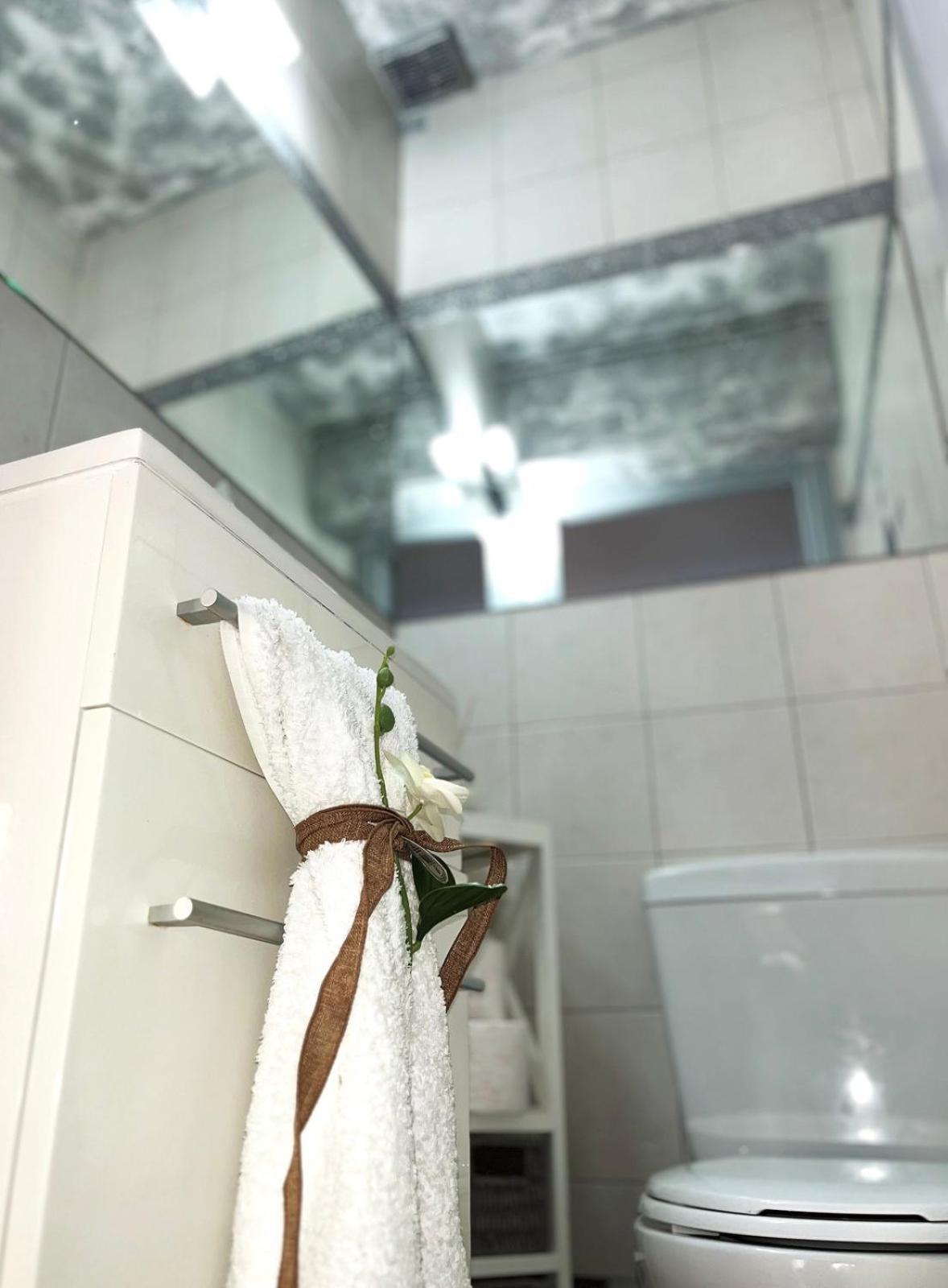 Diamond City Lux Apartment アルゴストリオン エクステリア 写真