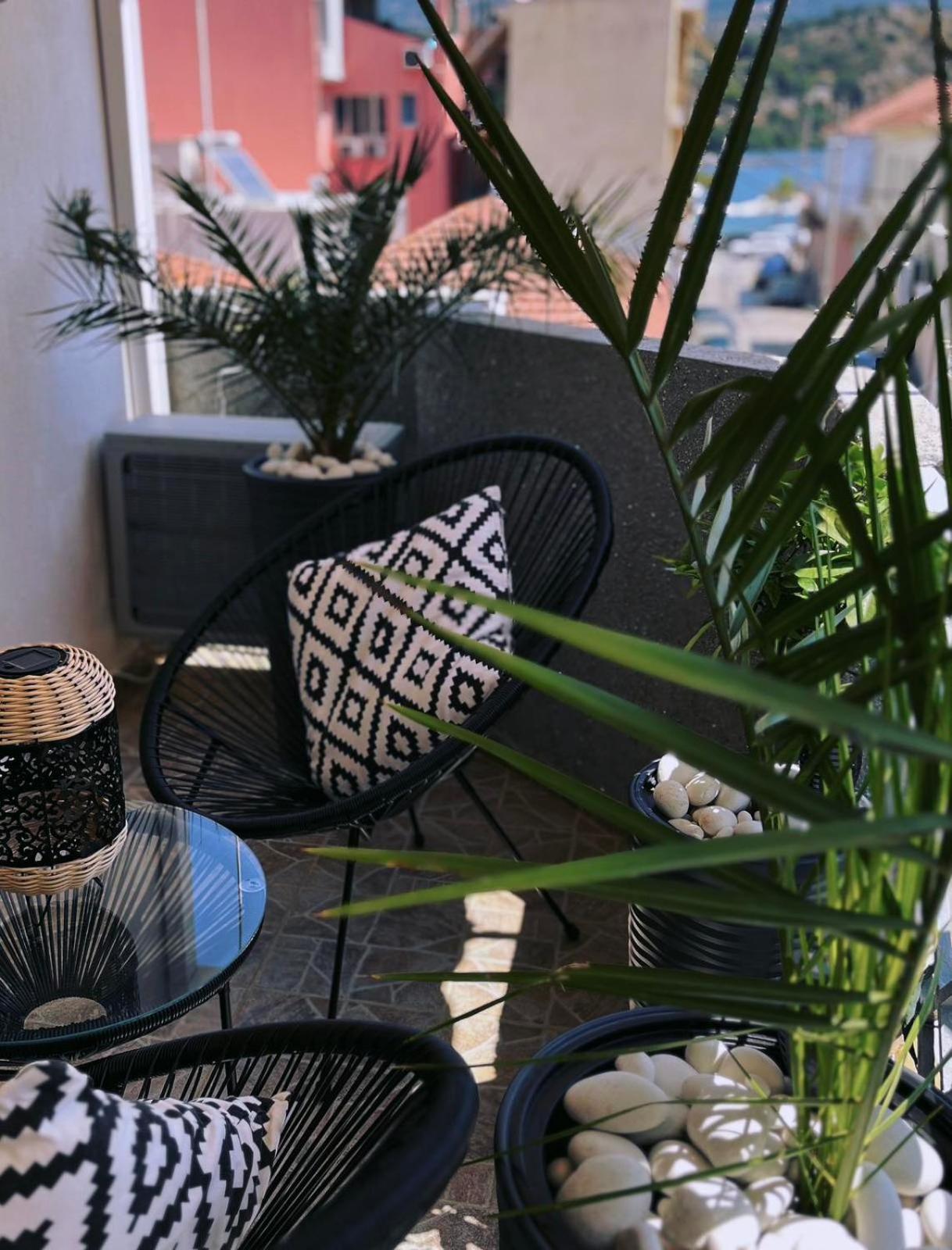 Diamond City Lux Apartment アルゴストリオン エクステリア 写真