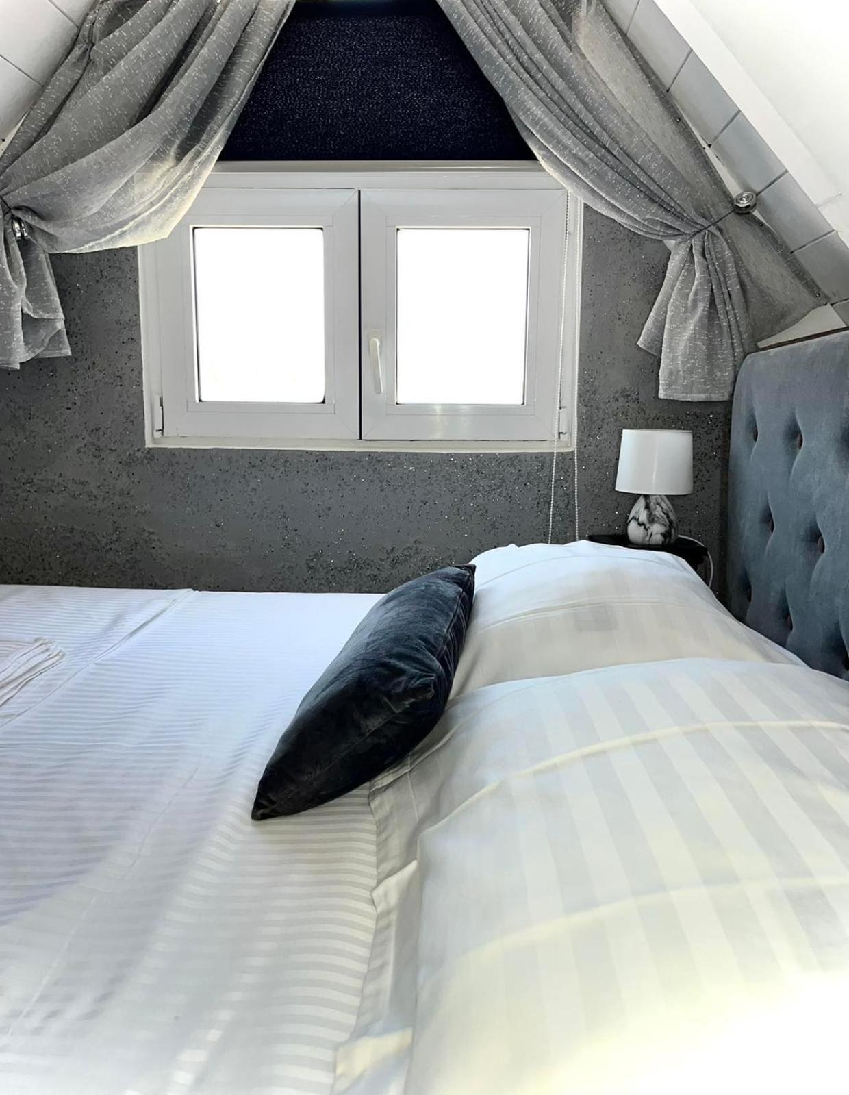 Diamond City Lux Apartment アルゴストリオン エクステリア 写真