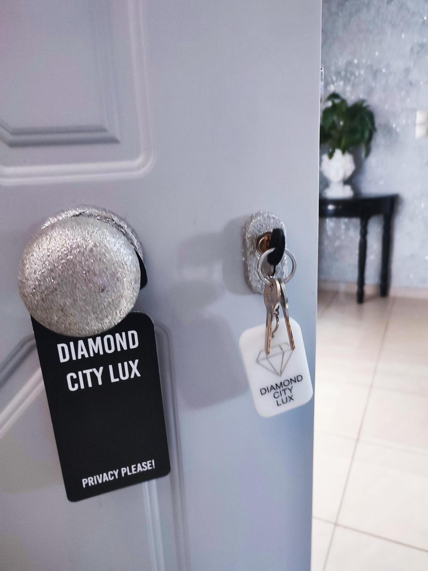 Diamond City Lux Apartment アルゴストリオン エクステリア 写真