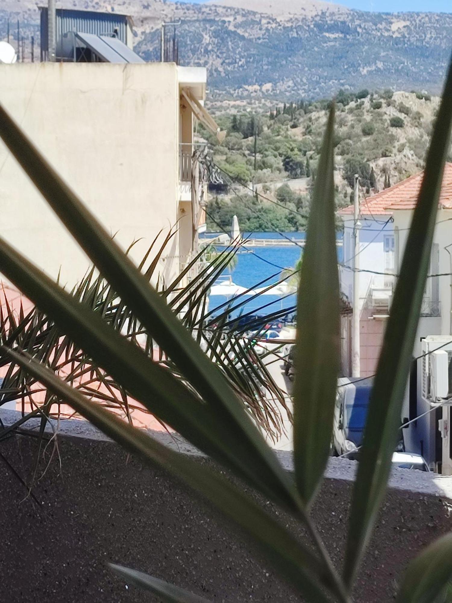 Diamond City Lux Apartment アルゴストリオン エクステリア 写真